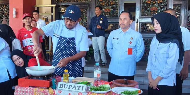 Semarak HUT Ke-80 RI, Pemkab Sumenep Gelar Lomba Masak Mie Goreng
