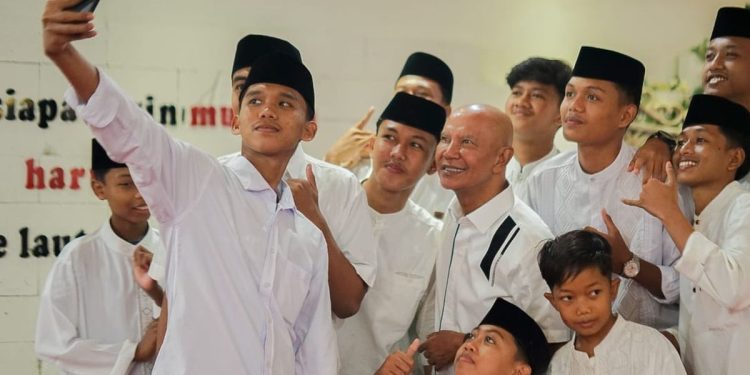 Said Abdullah Tepis Stigma Santri Terbelakang