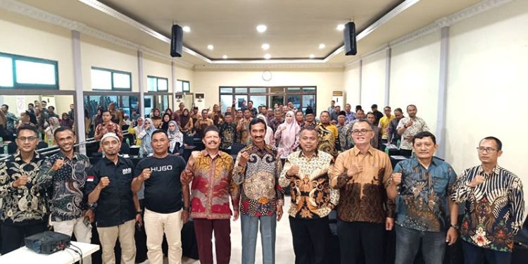 Melalui seminar, JMSI Jatim edukasi Kades hingga Kepsek di Lamongan soal wartawan ‘bodrek’