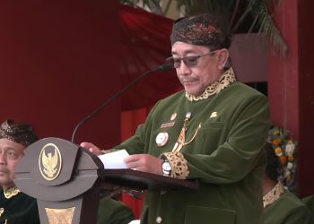 Pimpin Upacara Hari Jadi ke-756 Sumenep, Wabup Beber Deretan Prestasi di Bawah Kepemimpinan Fauzi – Imam