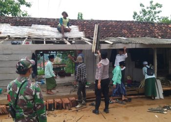 Angin Puting Beliung Mengamuk di Sumenep, Sejumlah Rumah dan Ponpes Dilaporkan Rusak